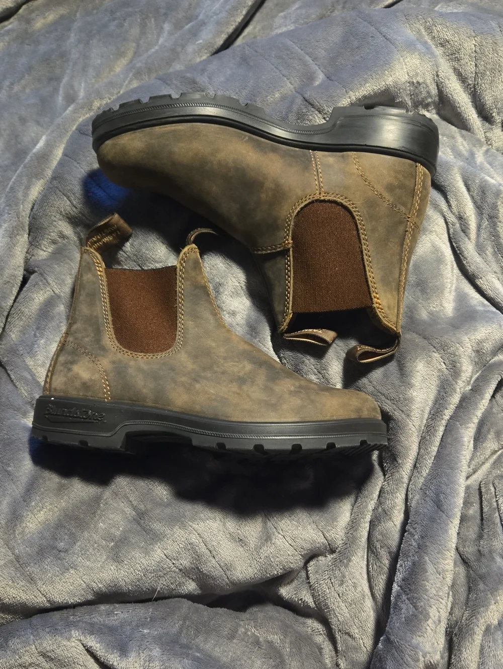 Blundstone-Kid’s Chelsea Boots Rustic Brown Leather Size AU 4.5/US 5.5
